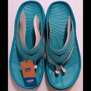 Hoka men’s Teal and Beige ORA Recovery Flip-Flop Sandals